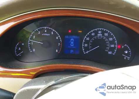 2013 Hyundai Genesis 3.8 из США, поврежденный, VIN KMHGC4DD2DU246357